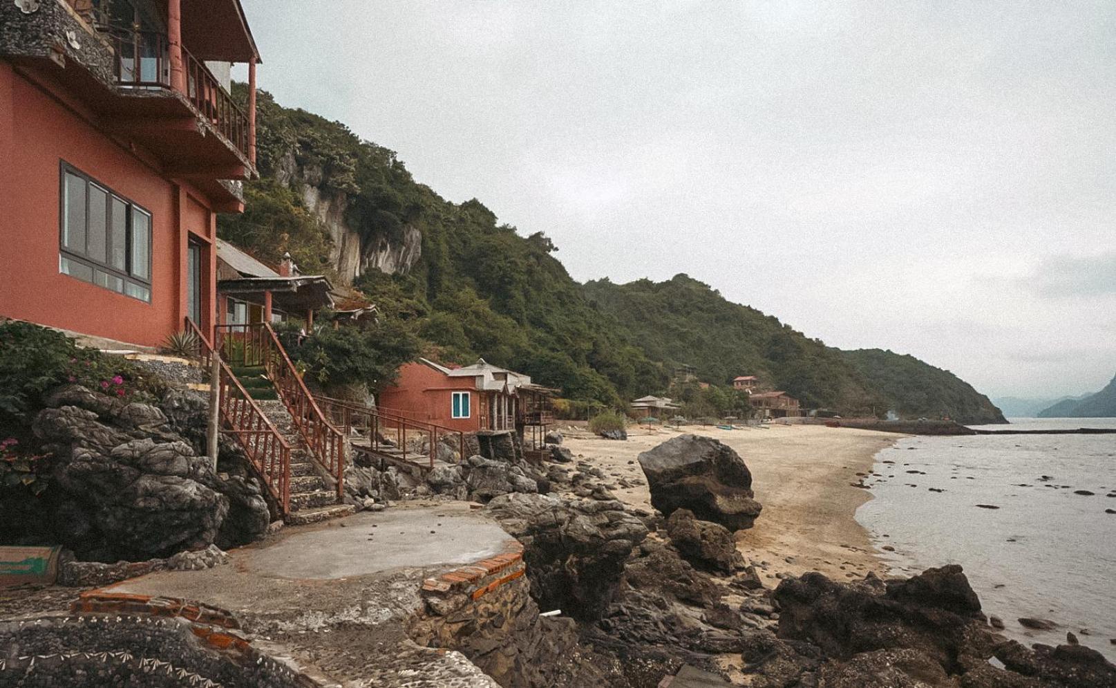 The One 'Private Island' Escape Hotel Gia Luan Room photo